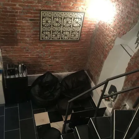The Fizz Sisters Little Apartment